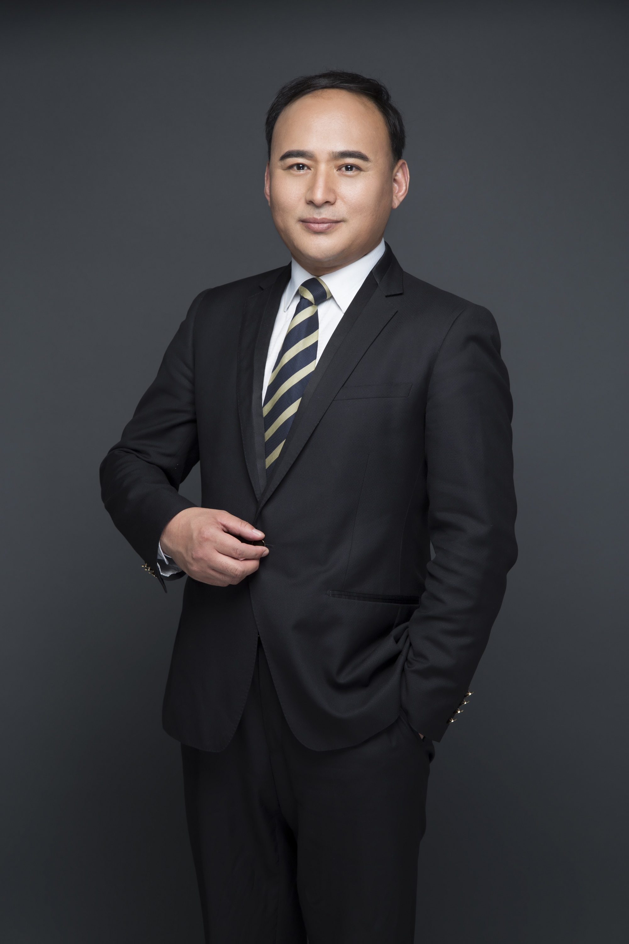 阮建安 灯光与摄影艺术负责人